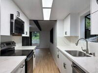 Building Photo - CLICK "REQUEST A TOUR" NOW!
