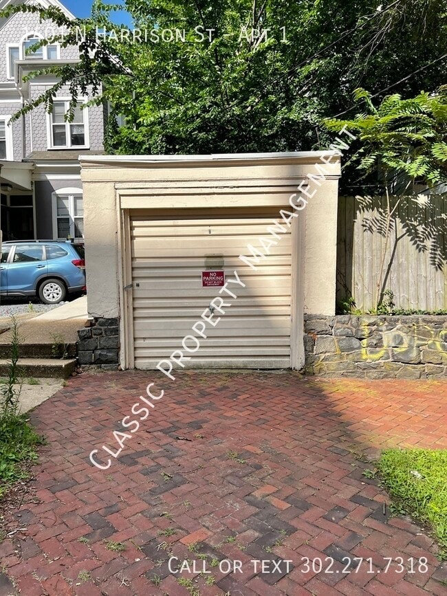 Building Photo - 1401 N Harrison St