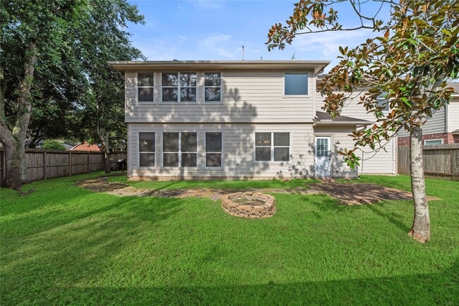 Building Photo - 3422 Powell Way