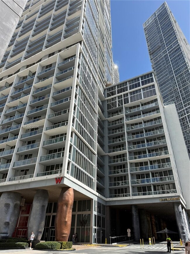 Building Photo - 465 Brickell Ave