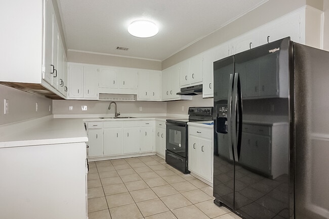 Building Photo - Lovely 3 Bedroom in Evans, GA