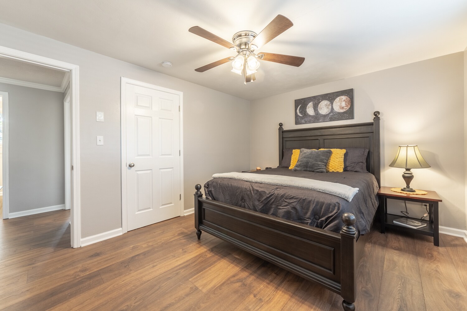 Building Photo - 291 9th Ave NW