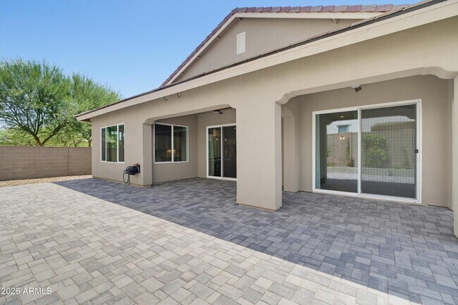 Building Photo - 2024 W Andalusian Trail