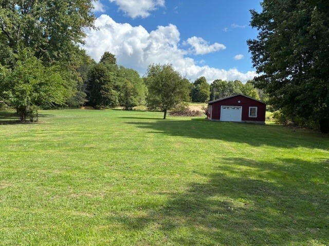 Building Photo - 822 N Hook Rd