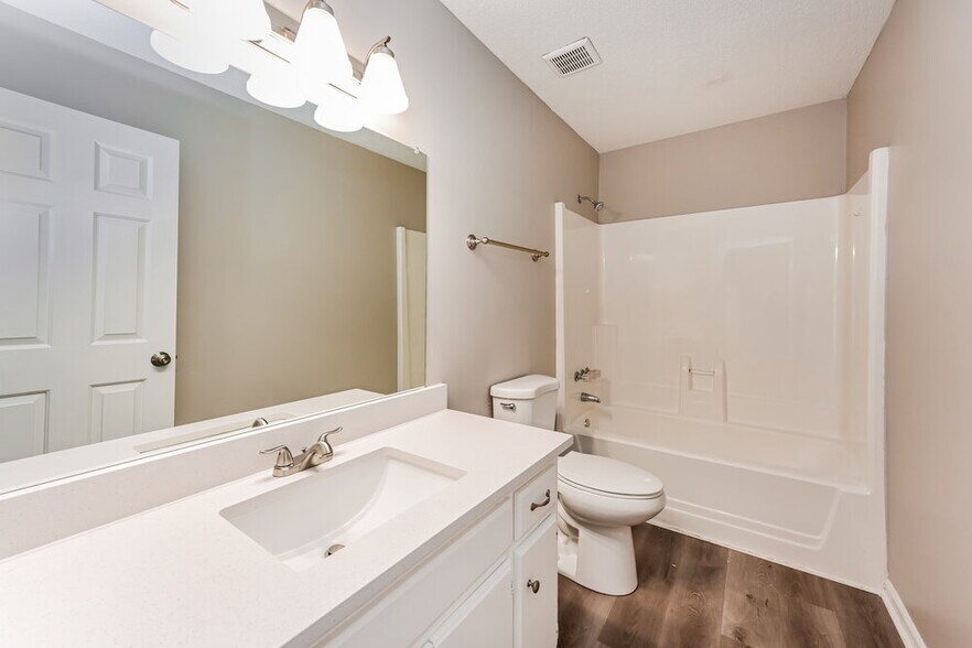 Building Photo - 2227 Sawmill St