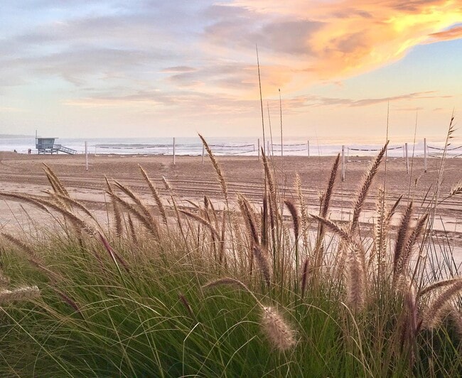 Quiet beach evenings - 1751 2nd St