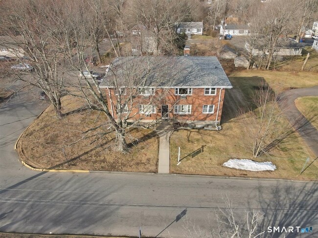 Building Photo - 63 Maynard St