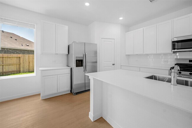 Building Photo - 26139 Sea Rosemary Ln