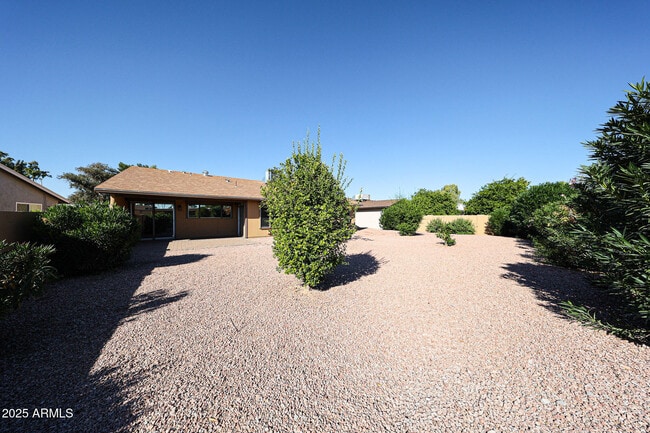 Building Photo - 9833 E Watford Way