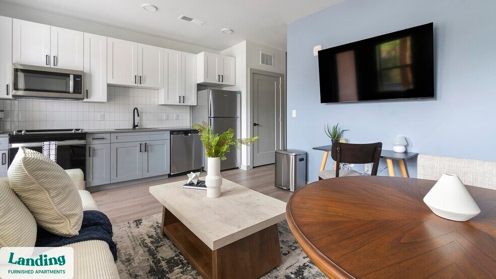 Building Photo - 1148 N Main St