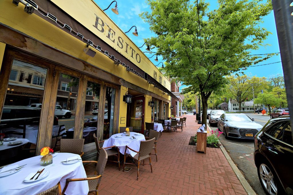 Building Photo - 308 Main St