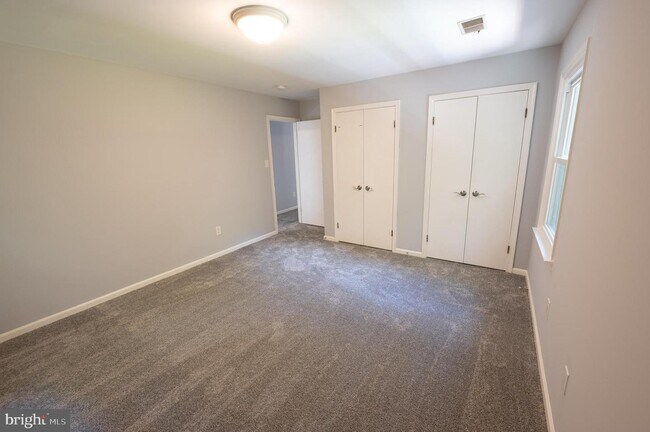 Building Photo - 4809 Piney Branch Rd