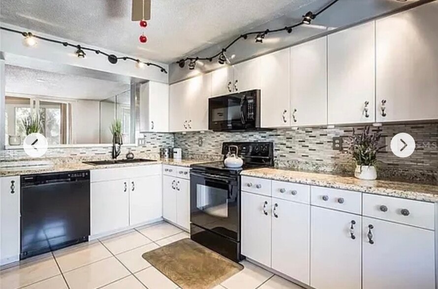 Building Photo - 6101 34th St W