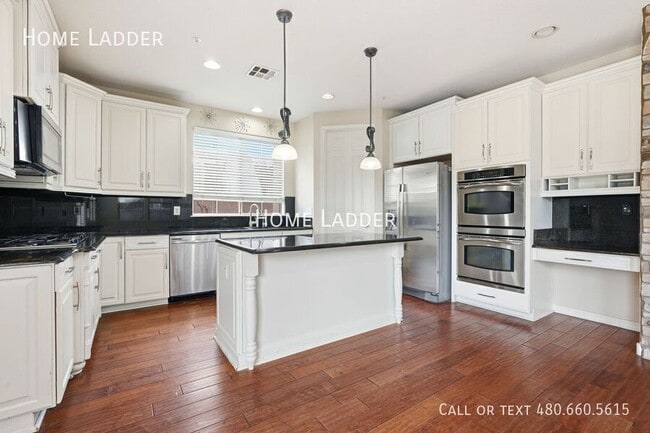 Building Photo - 9274 E Desert Park Dr