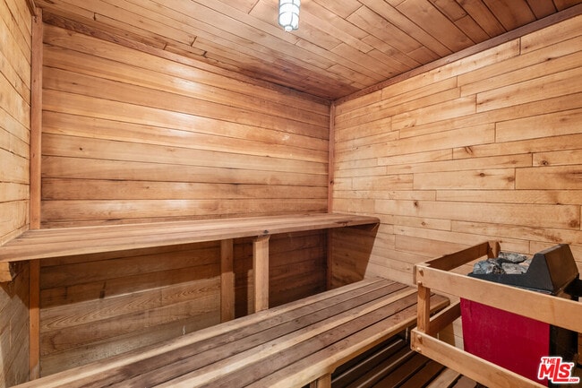 Building Photo - 26664 Seagull Way