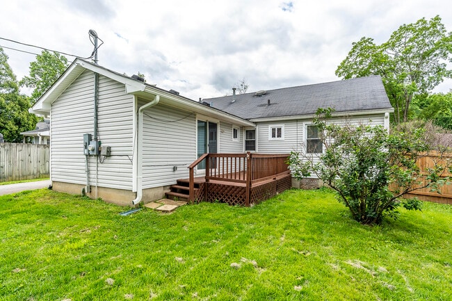 Building Photo - 649 Mitchell Ave