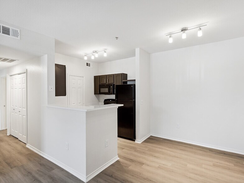 Bonito Parque Apartments 535 S Acme Rd San Antonio TX 78237