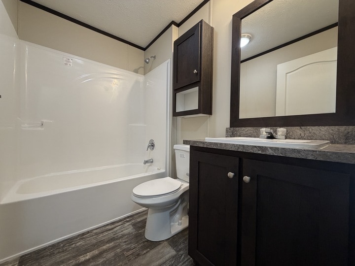 Building Photo - 38019 Leverette Ave