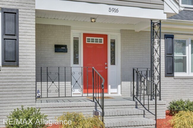 Building Photo - 4 br, 3 bath House - 5916 TAJO AVENUE