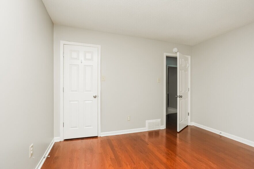 Building Photo - 8772 Cedar Mills Cir