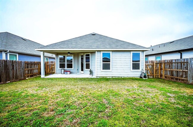 Building Photo - 20954 Oat Straw Ln