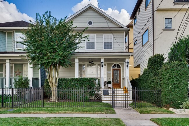 Building Photo - 1504 W 23rd St