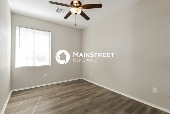 Building Photo - 3 Bedroom Pet-Friendly Home in TUCSON, AZ ...
