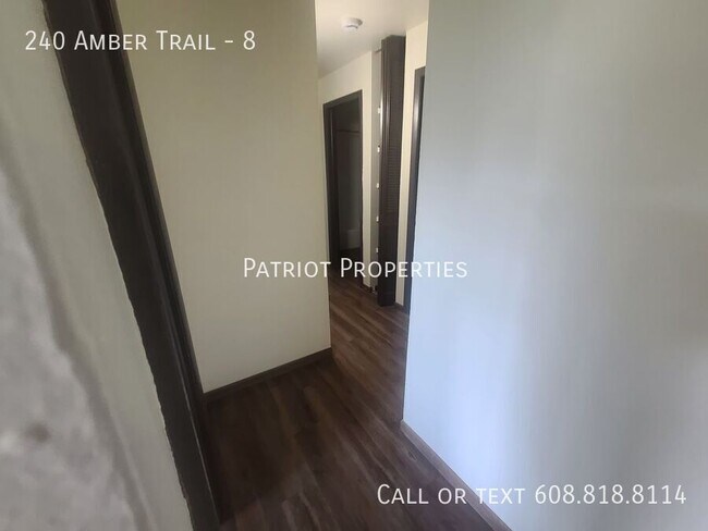 Building Photo - 240 Amber Trail