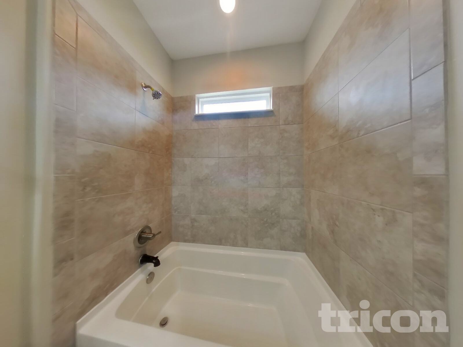 Building Photo - 10885 Chitwood Dr