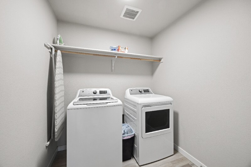 Building Photo - 15335 Stovall Ave