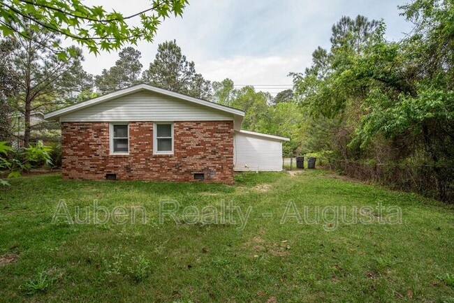 Building Photo - 2416 Barton Chapel Rd