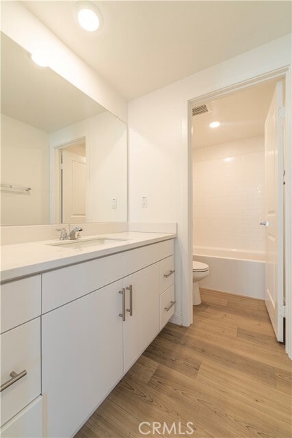 Building Photo - 2429 Crater Ave