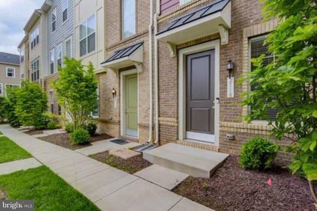 Building Photo - 3716 Foote St NE