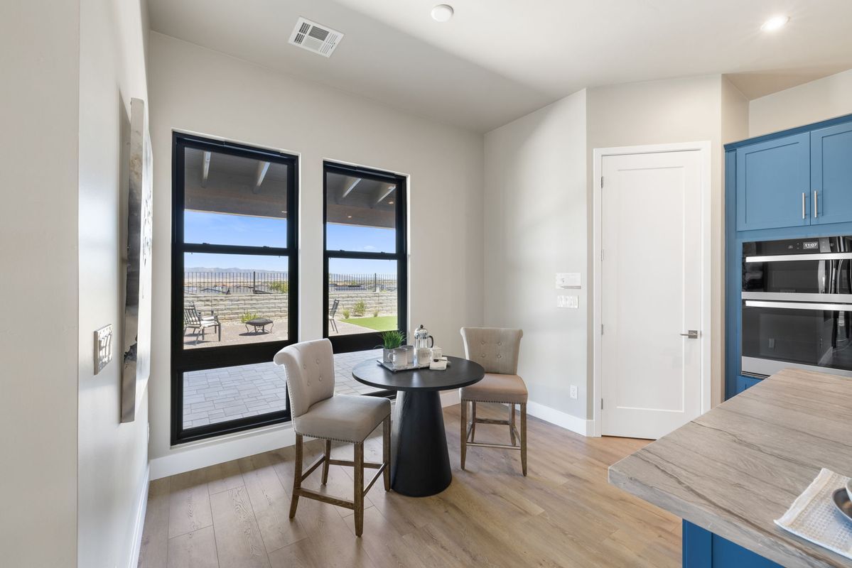 Building Photo - 5505 E Edgar Wy