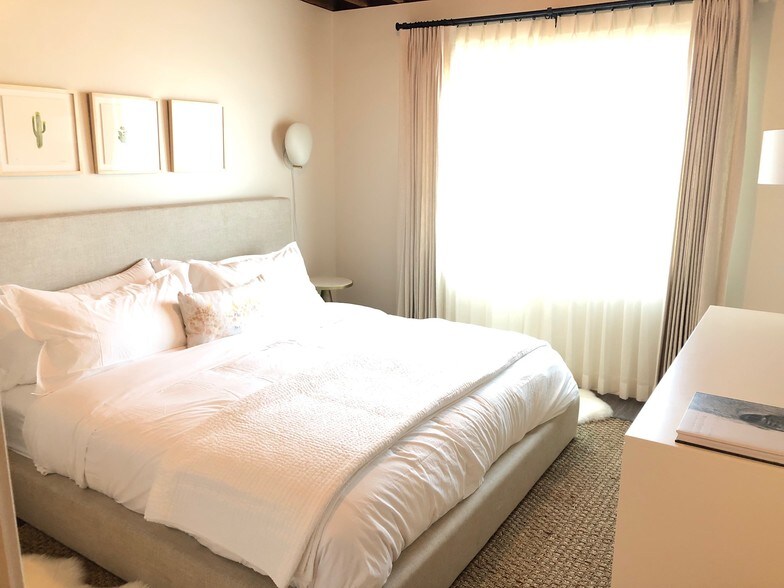 oceanview bedroom - 22357 Pacific Coast Hwy