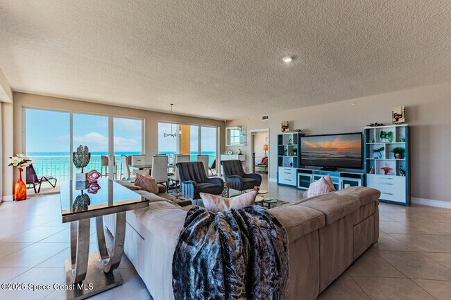 Building Photo - 1025 Jimmy Buffett Mem Hwy