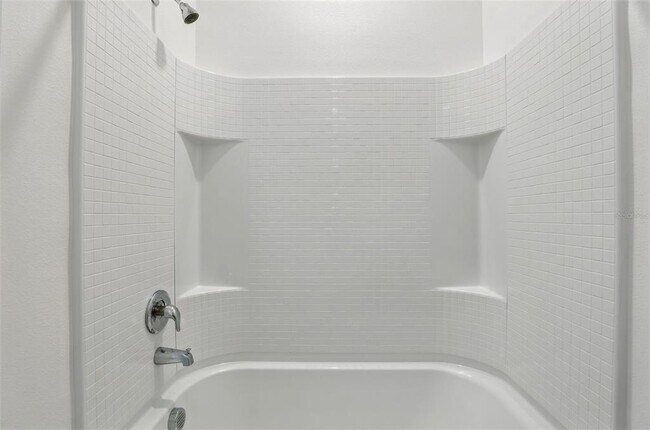 Building Photo - 251 Ballo Dr