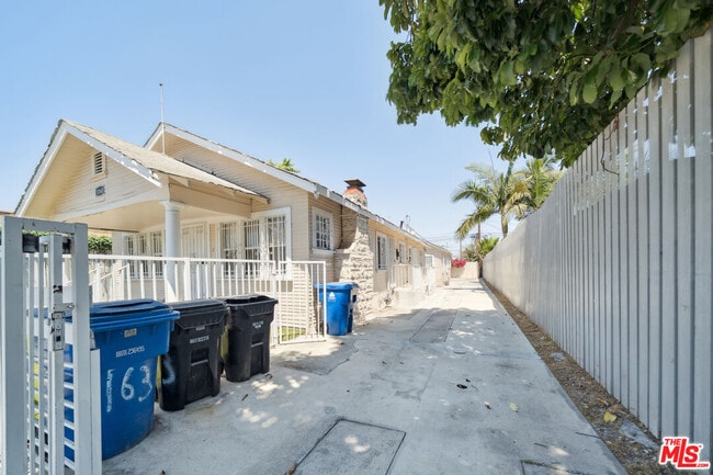 Building Photo - 1163 W 38th St