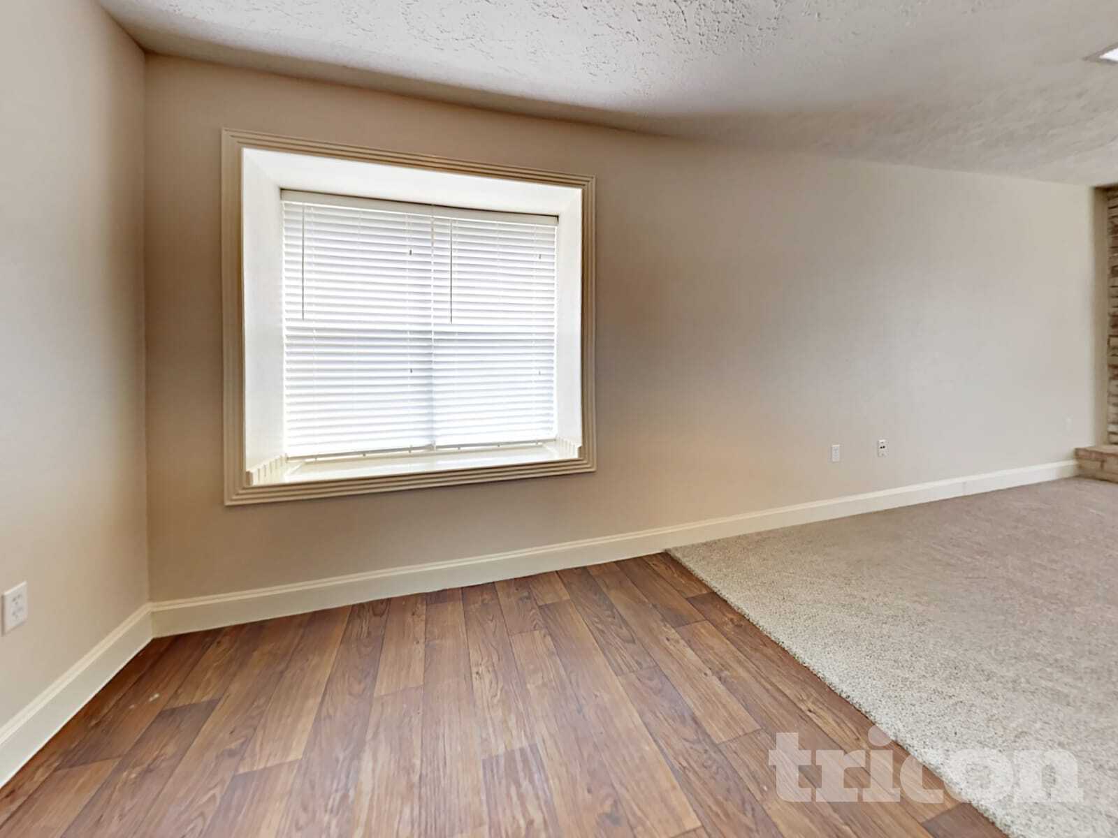 Building Photo - 24019 Lone Elm Dr