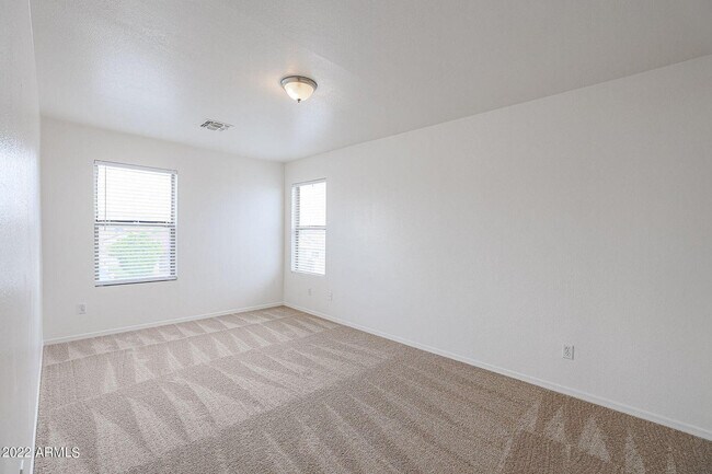 Building Photo - 12806 N 115th Ln
