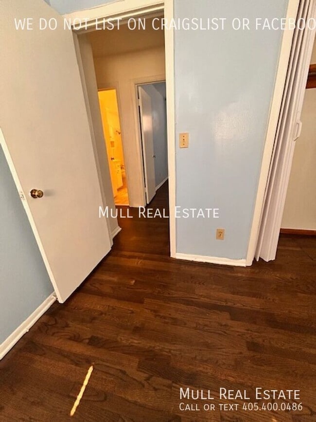 Building Photo - 9721 Lyric Ln