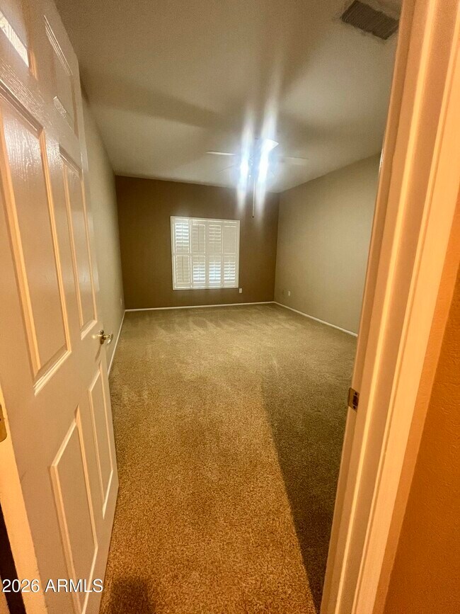 Building Photo - 15186 W Las Brizas Ln