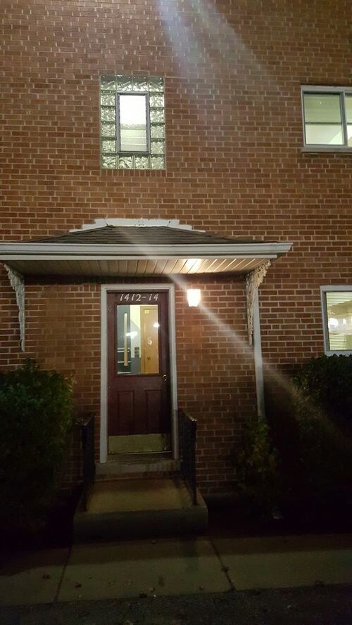 Building Photo - 1406 Carol St