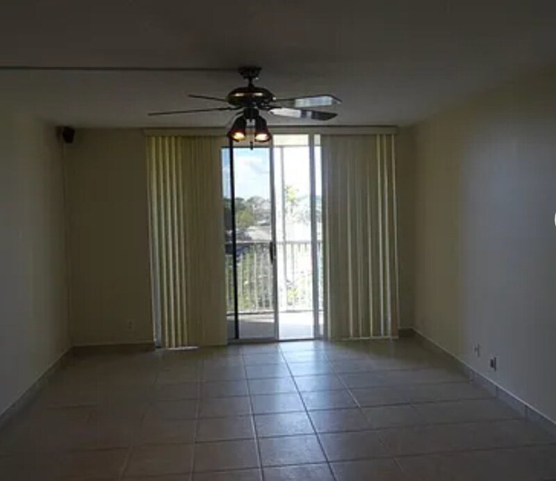 Building Photo - 3101 NW 47th Terrace
