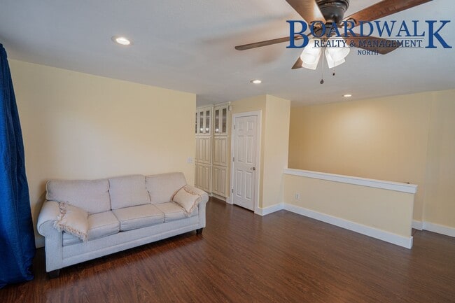 Building Photo - Main-Level 3 Bed / 2 Bath Home in Farmington