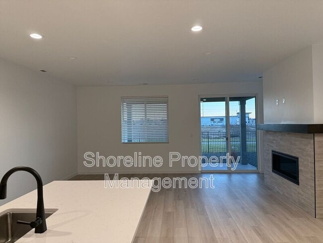 Building Photo - 12349 W Norterra Ln