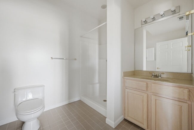 Building Photo - 1026 High Dunes Quay