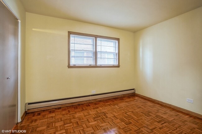Building Photo - 1022 Arnold Ct