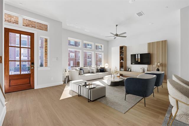 Building Photo - 4436 Burge Ave