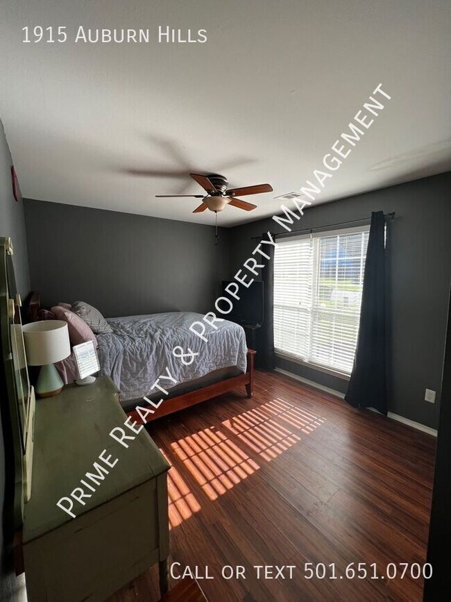 Building Photo - 1915 Auburn Hills Dr